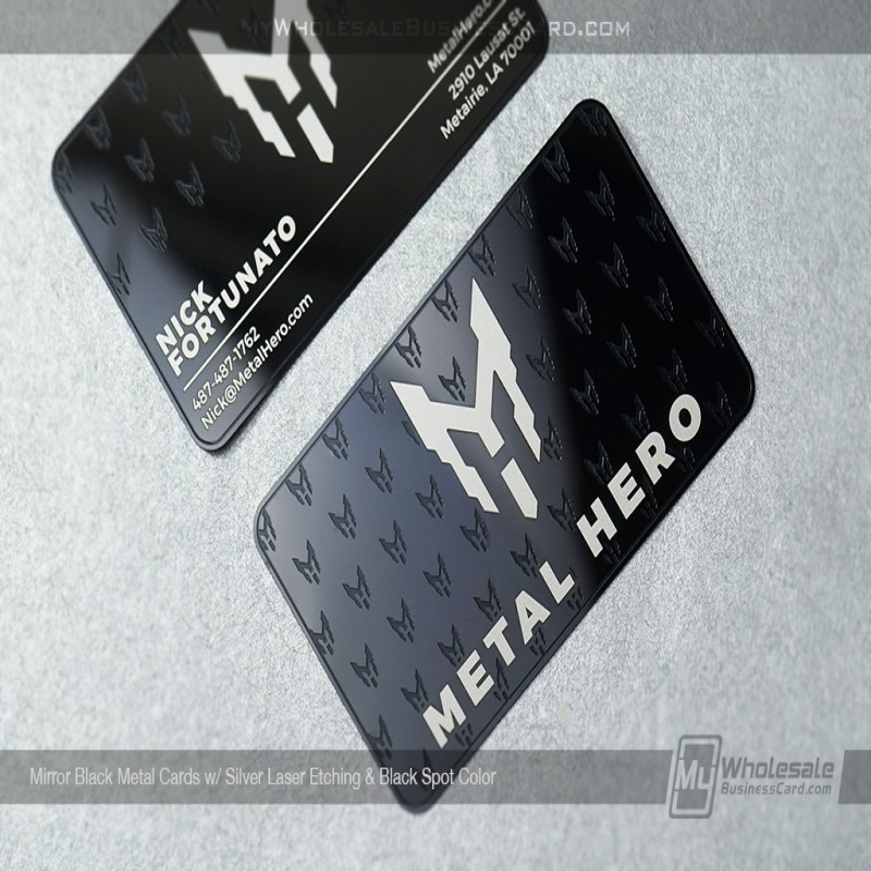 Cartes de visite en métal noir miroir